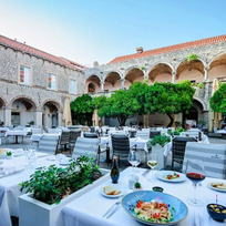 Alistate-Almuerzo para 2 en Dubrovnik