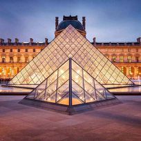 Alistate-Louvre Museum