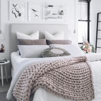 Alistate-Pie de cama tejido