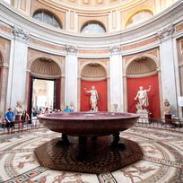 Alistate-Visita Guiada a los Museos Vaticanos
