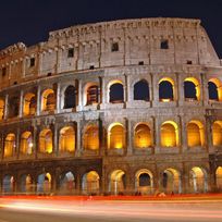 Alistate-Roma - Tour Coliseo Nocturno y la Ciudad Eterna