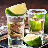Alistate-Noche de tragos para 2 personas