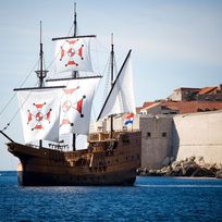 Alistate-Cena y Paseo en Barco en Dubrovnik
