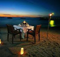 Alistate-Cena en la playa del Hotel