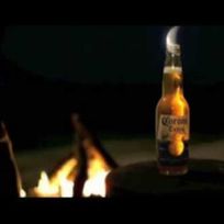Alistate-Cerveza en la Playa de Noche