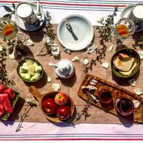 Alistate-Desayuno para dos personas en Croacia