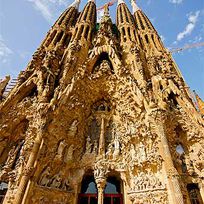 Alistate-Día en la "Sagrada Familia" - Barcelona