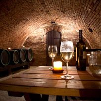 Alistate-Degustación de vinos en la Toscana