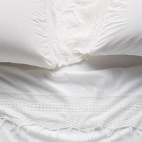 Alistate-Juego de sábanas blancas con crochet
