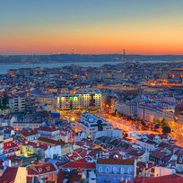 Alistate-excursión Lisboa de Noche