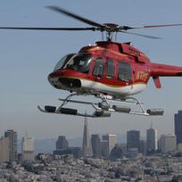 Alistate-Paseo en helicóptero sobre San Francisco