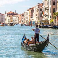 Alistate-Venecia: paseo en góndola tradicional de 30 minutos